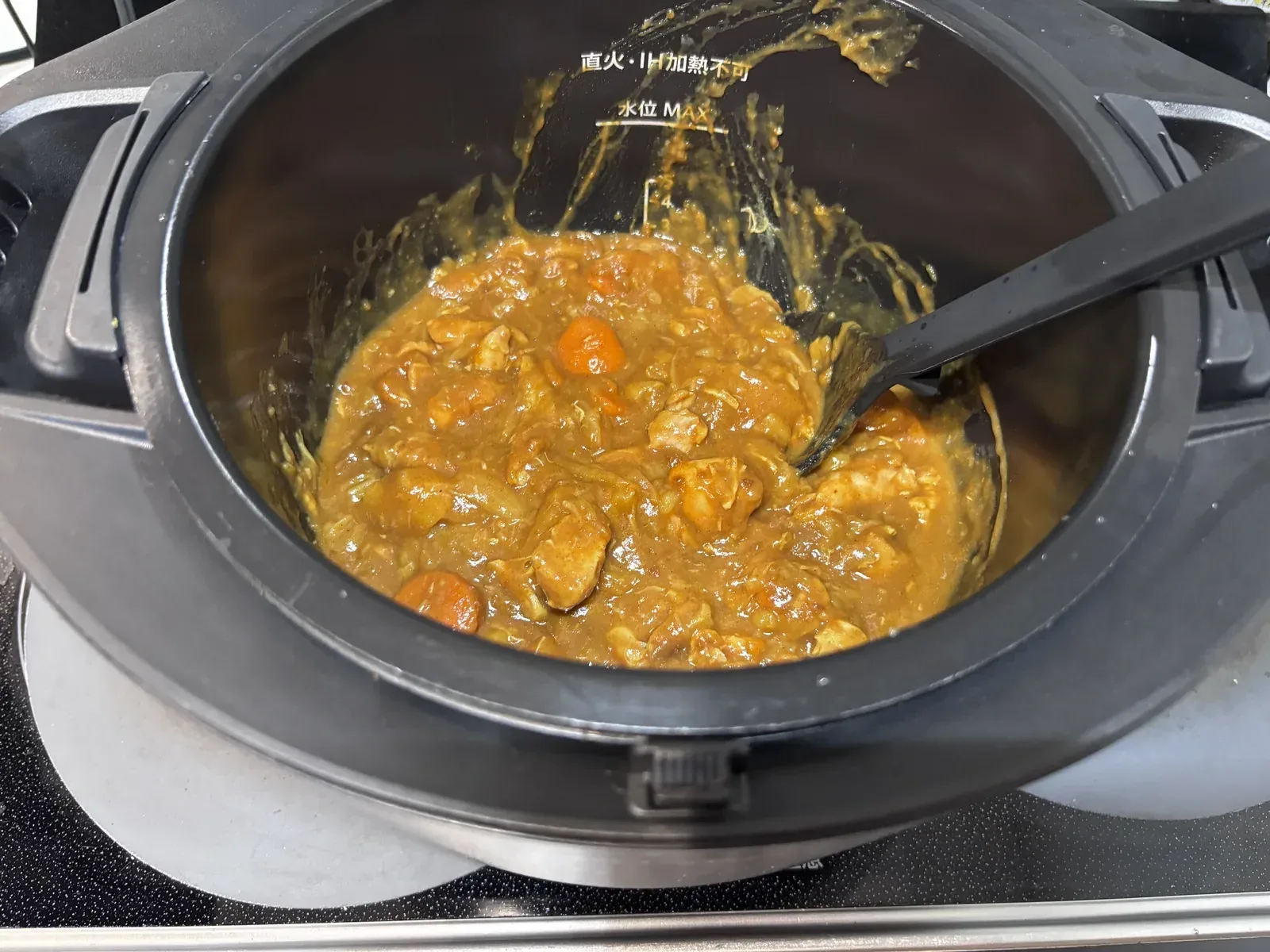 予約調理で完成したホットクックのカレー