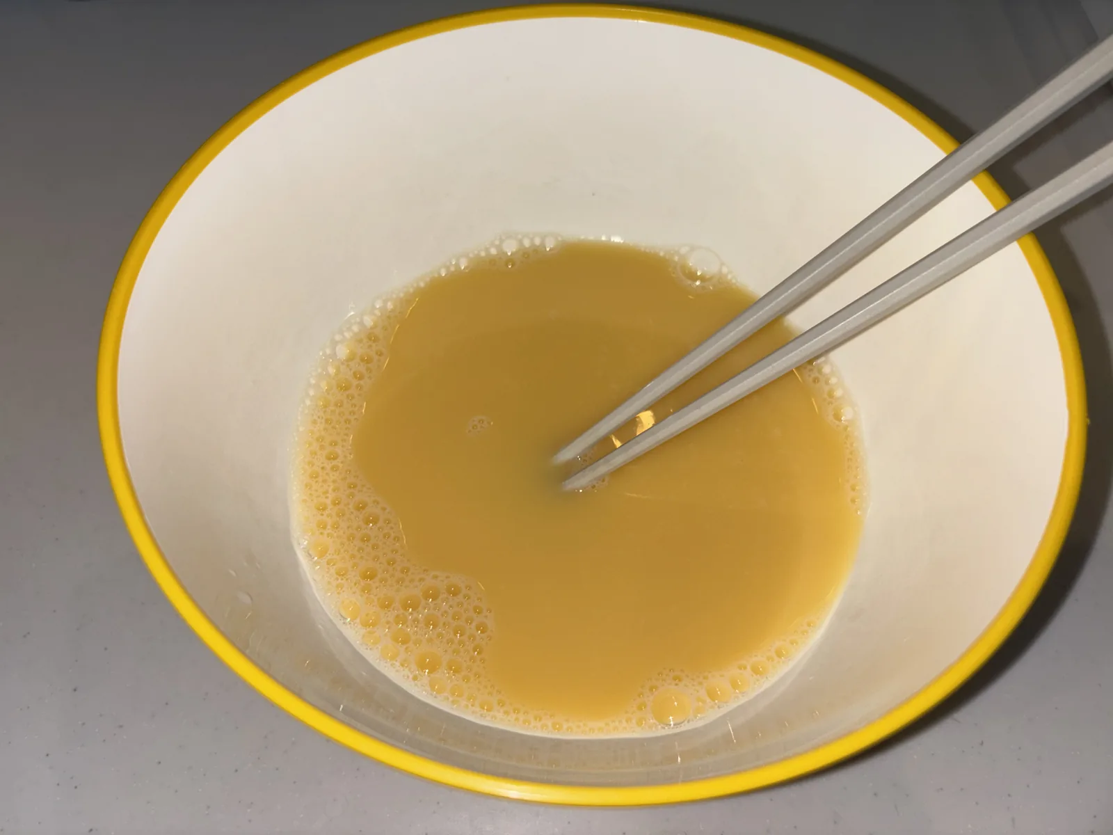 白だしで作った茶碗蒸しの卵液